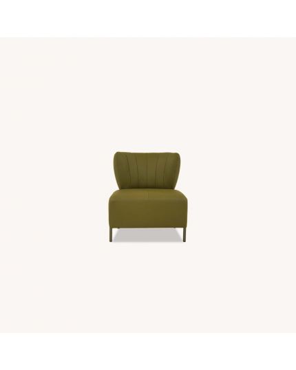 5946 Wing Chair